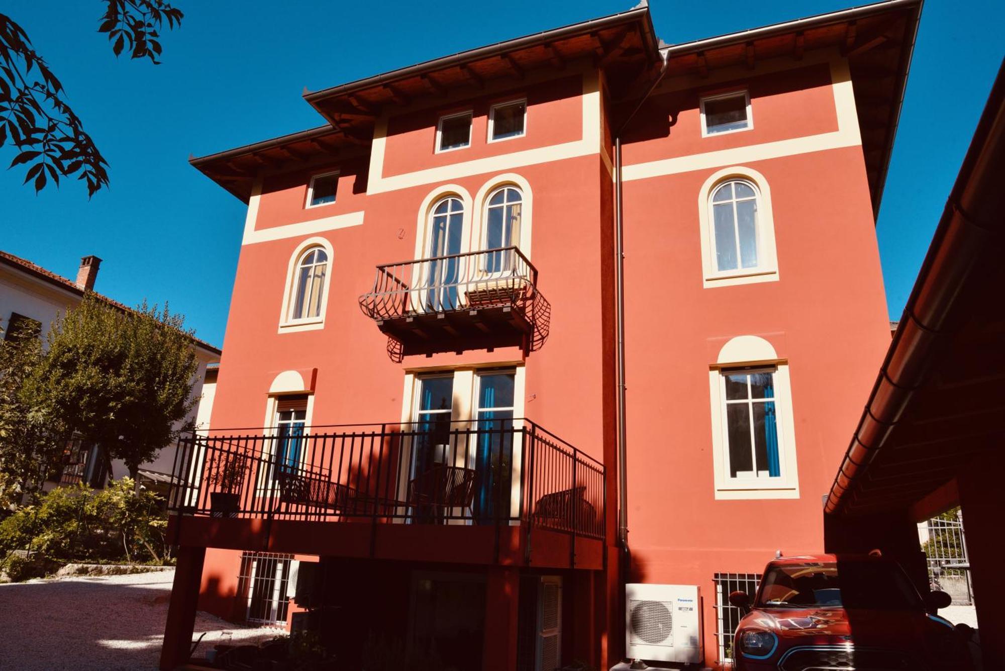 Nine Double Trento